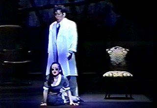1991年　オペラ「千の記憶の物語」初演